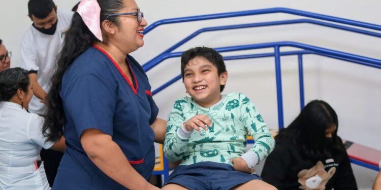 Abren en Kanasín la primera Unidad Básica de Rehabilitación; atenderá también a niños con autismo