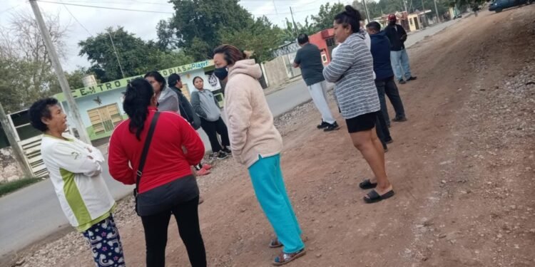 “Es una cárcel de acero”: vecinos de Umán estallan contra Tren Maya