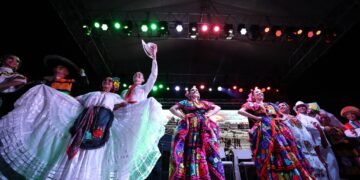 Con música del mundo inicia el Mérida Fest en el Centro Histórico