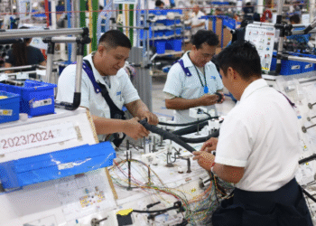 Leoni pisa el acelerador industrial, anuncia 3 mil 500 nuevos empleos