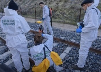 Tres días de luto en España; accidente de tren deja hasta el momento 39 muertos