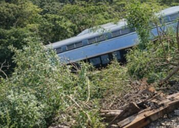 Confirman detención de maquinista del Tren Interoceánico tras descarrilamiento en Oaxaca
