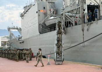 Marina refuerza seguridad en Puerto Vallarta con 103 elementos y equipo táctico