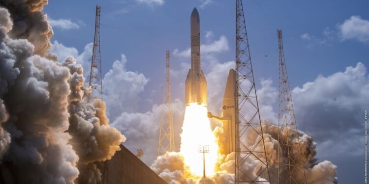 Amazon acelera su “internet desde el espacio” y ya supera los 200 satélites en órbita