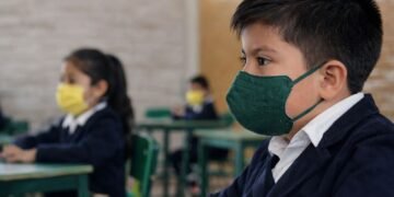 Estado de México se suma a Jalisco y reactiva uso de cubrebocas por sarampión