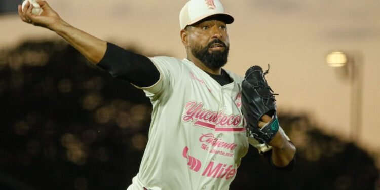 César Valdez vuelve a los Leones de Yucatán para su quinta temporada