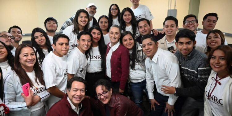 Universidad Rosario Castellanos tendrá beca de transporte para sus alumnos