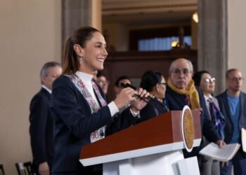 Sheinbaum lanza su reforma electoral con visión de “democracia más directa”