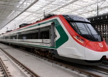 Concluyen el Tren El Insurgente y conectan Toluca con la CDMX en menos de una hora