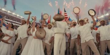 Música y touchdowns: Bad Bunny y los Seahawks dominan la gran noche