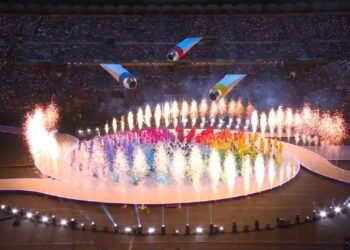 México vive su emoción en la inauguración Olímpica de invierno