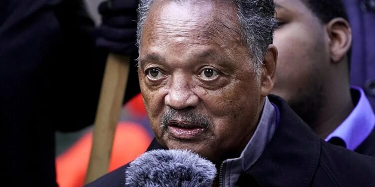 Muere Jesse Jackson, ícono de los derechos civiles y pionero político