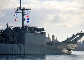 Más de 800 toneladas de apoyo cruzan el Golfo de México rumbo a Cuba