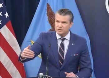 Secretario de Defensa de EU prevé el día más intenso de ataques contra Irán