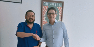 Capacitan a madres en construcción para transformar sus comunidades