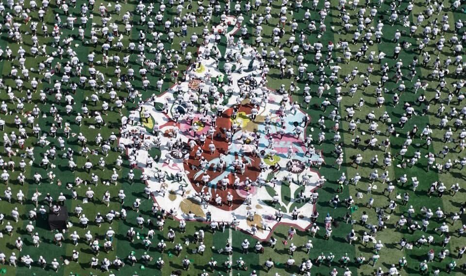 México mete gol al Guinness con la clase de futbol más grande del mundo