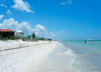 Telchac Puerto se alista para Semana Santa y renueva su imagen