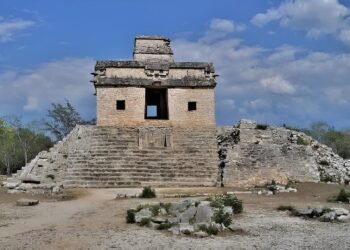 Cielo nublado impide observar a Kin durante el equinoccio en Dzibilchaltún