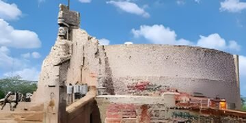 El Monumento a la Patria, el mayor reto de restauración tras las marchas del 8M