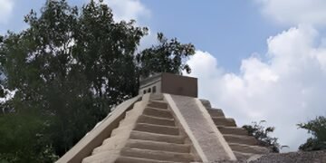 Nolo guarda su propio equinoccio: una pirámide miniatura sorprende a turistas