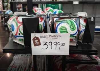 Monitorean casi 10 mil productos ligados al Mundial 2026