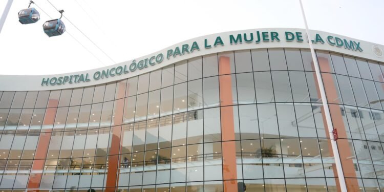 Sheinbaum inaugura hospital oncológico y anuncia red nacional de centros