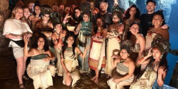 En el cenote Tsukán, el cine revive al hombre que descifró a los mayas