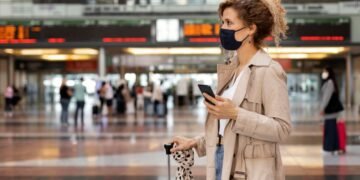 Gobierno analizará cobros excesivos de taxis en terminales aéreas