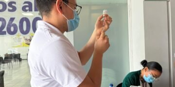 Refuerzan escudo sanitario contra el sarampión en jornada intensiva