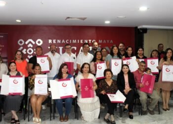 Fortalecen turismo profesional y seguro; Sefotur certifica a 47 empresas