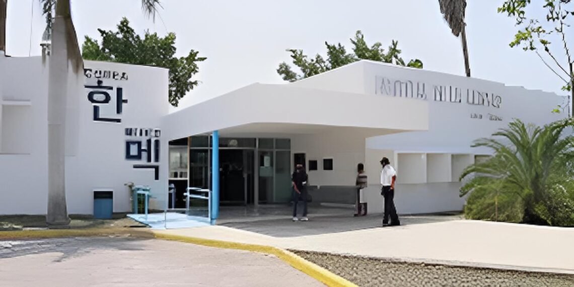 Yucatán reorganiza su sistema de salud y descarta cierre de servicios