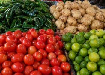 Suben alimentos básicos en México y superan el ritmo de la inflación