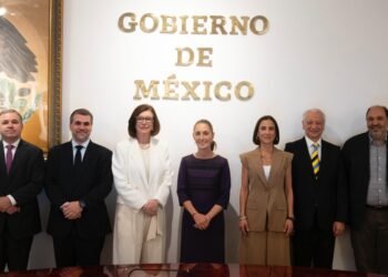 Petrobras entra en la agenda de Pemex: exploración, refinación y biodiésel