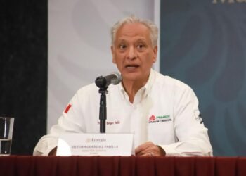 Derrame en el Golfo destapa irregularidades; separan a tres mandos de Pemex