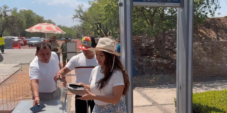 Instalan detectores de metal en Teotihuacán. Así es el nuevo protocolo
