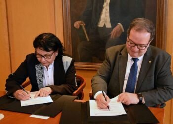 Investigación médica se fortalece con unión UNAM-HGM