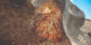 Ni miles de años las salvaron: intentan restaurar pinturas rupestres en Coahuila