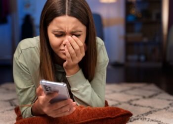 ¿Recibiste un SMS del SAT? Esto es lo que debes hacer para no caer en fraude