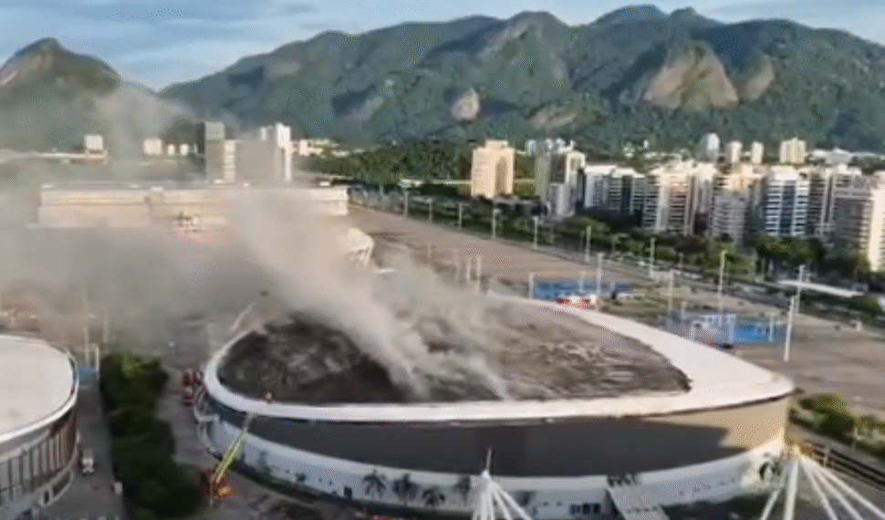 Fuego en sede olímpica: incendio golpea velódromo de Río de Janeiro