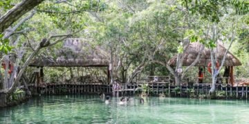 ¿Planeas salir en mayo? Esto te costará visitar El Corchito y Chichén Itzá