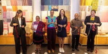 México presume su riqueza artesanal en la avenida más exclusiva de la capital