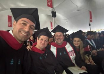¿Qué sigue para Mauricio Vila? Termina maestría en Harvard y alista regreso
