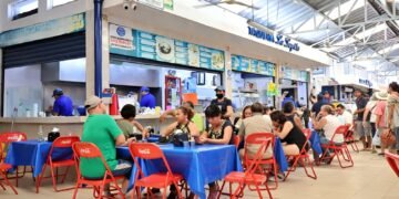 ¿Ir al mercado y ver el Mundial? Mérida apuesta por mezclar tradición y futbol