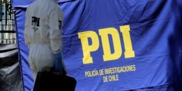 ¡Tragedia en Chile! Niña de 2 años pierde la vida tras caer del piso 11; esto investiga Fiscalía