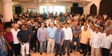 Pastores y líderes religiosos reciben a Rafael Marín en ambiente fraterno