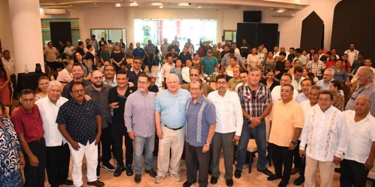 Pastores y líderes religiosos reciben a Rafael Marín en ambiente fraterno