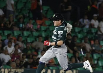 ¡Velocidad venezolana para rugir en el Kukulcán! Muzziotti llega a los Leones