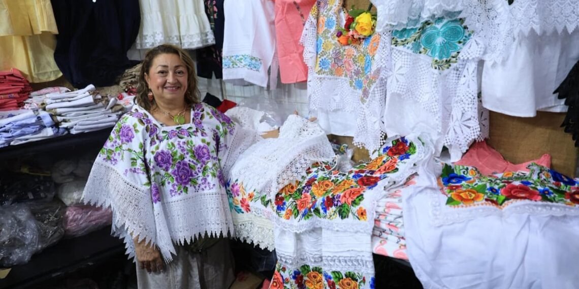 Todo un hit: moda yucateca conquista CDMX. ¿Qué prendas son las favoritas?