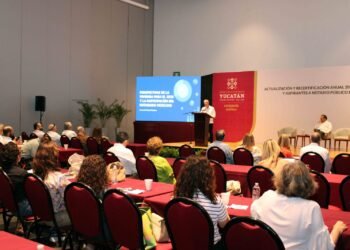 Notarios de Yucatán se actualizan para brindar mayor seguridad jurídica