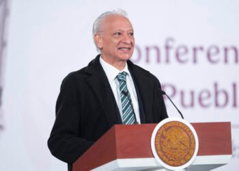 Exdirector de Pemex se dice dispuesto a colaborar en investigación por violencia